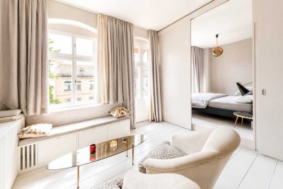 ⭐⭐⭐Meticulously refurbed Altbau apartment with New York loft-style flair in vibrant Schillerkiez.
