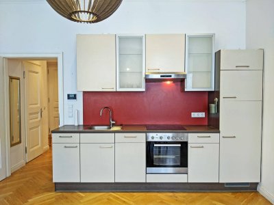 "SANIERTE ALTBAUWOHNUNG" - "U3 ERDBERGSTRASSE / SCHLACHTHAUSGASSE"