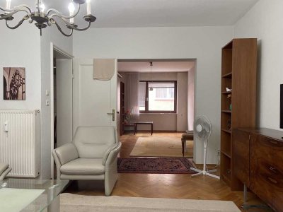 3 Zimmer Wohnung mit EBK in zentraler Lage zu vermieten