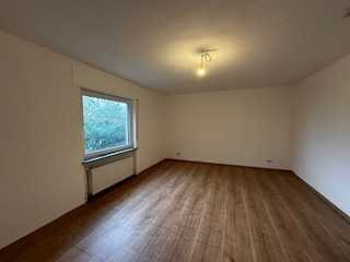 Nähe Montabaur - gepflegte  ELW mit Terrasse, Garten und Garage - direkt vom Eigentümer