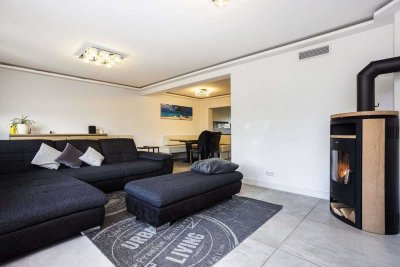 BIG-FAMILYHOME in Karsau: Sehr großes saniertes RMH mit 7 Zi. u. Energieklasse B, ruhig am Ortsrand