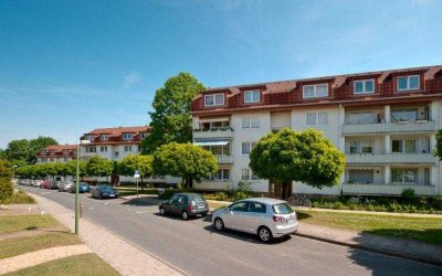 Frisch renovierte 4-Zimmer-Erdgeschosswohnung mit Balkon!