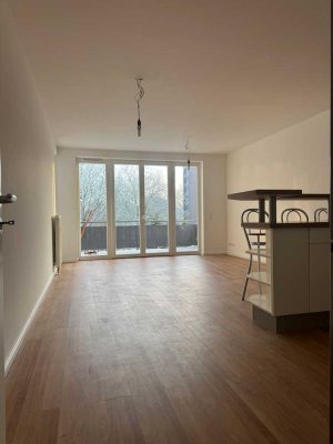 Helle 3-Zimmer Wohnung mit Balkon in Hamburg-Wandsbek