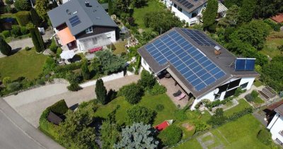 Freistehender Bungalow mit großzügigem Grundstück - gepflegt, modernisiert und bezugsbereit!