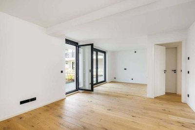 Das sonnige Cafe um die Ecke! Stilvolle 3-Zimmer-Wohnung mit Terrasse u. Privat-Garten am Marktplatz