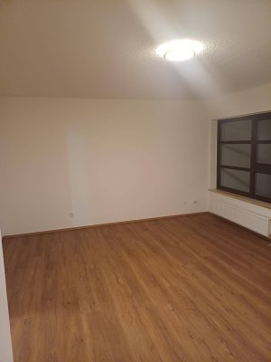 Helle 1,5-Zimmer Wohnung mit Loggia in Telfs