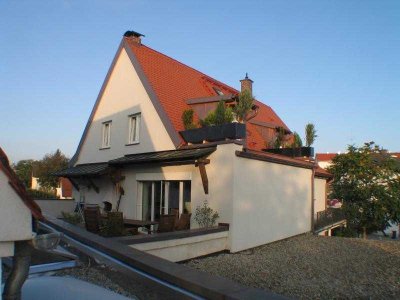 Attraktive, helle 3-Zimmer-DG-Wohnung, Ingolstadt-Süd, gute Anbindung