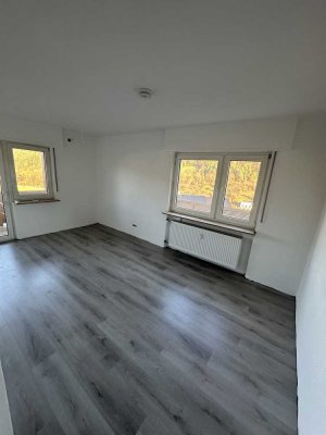 Hochwertig kernsanierte 116 m² Wohnung – modern, hell und top gepflegt