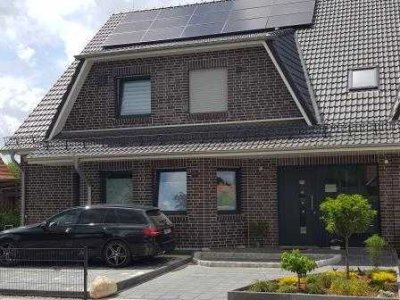 Stilvolle, neuwertige 3-Raum-Wohnung mit gehobener Innenausstattung mit EBK in Lemwerder