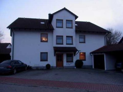 Schöne zwei Zimmer Wohnung in  Abensberg