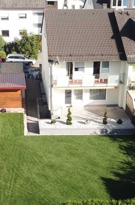 Gepflegtes 6-Zimmer Einfamilienhaus mit Garage und Stellplatz in Pforzheim-Nordstadt