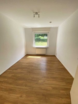3-Zimmer Wohnung im EG mit Blick ins Grüne