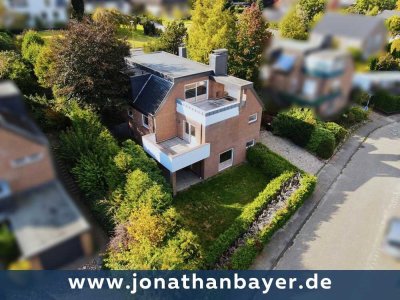 Architektonisch reizvolles Hanghaus mit gehobener Ausstattung - Sackgassenlage