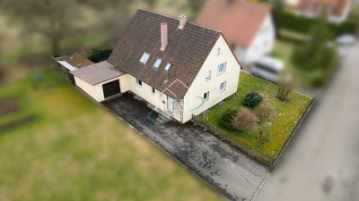 Viel Platz für die Familie – Zwei Wohneinheiten 
mit Garten, Garage und Ausbaupotential