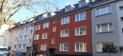 **Wunderschöne helle Wohnung mit großem Balkon**