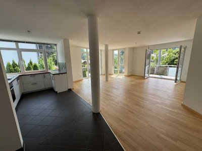Traumhafte, lichtdurchflutete 3 Zi-Wohnung mit Südbalkon in Prien am Chiemsee (provisionsfrei)