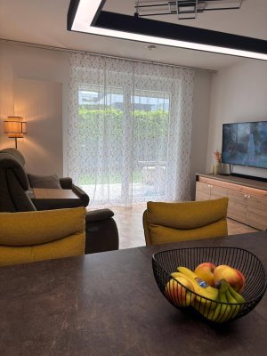 EG Wohnung/3Zimmer/Garten/