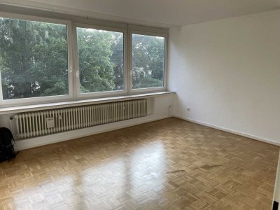 Vermiete helle 3 ZI-Wohnung in Gröpelingen