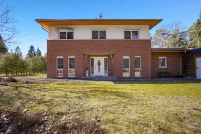 Großzügiges und modernes Einfamilienhaus in traumhafter Umgebung!
