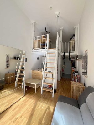 Sofort beziehbar: Bezauberndes Galerie-Apartment mit Terrasse