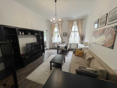 bezugsfreie sanierte 2-Zimmer-Wohnung mit Einbauküche in Berlin-Siemensstadt
