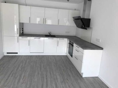 Geschmackvolle 2-Zimmer-Wohnung mit gehobener Innenausstattung mit Einbauküche in Bielefeld