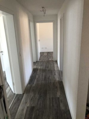 Neu renoviertes WG Zimmer für 600€ Warmmiete inkl. Strom und Internet