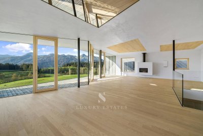 Almfeeling in traumhafter Aussichtslage im Bezirk Kitzbühel I Tiroler Architektur - Villa mit luxuriöser Ausstattung