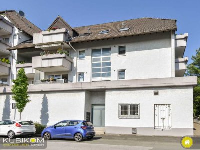 Sofort verfügbar – Zwei-Zimmer-Wohnung mit Loggia und Potenzial in ruhiger Lage.
