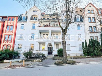 Kreativraum unterm Dach – Altbauwohnung mit zusätzlicher Mansarde