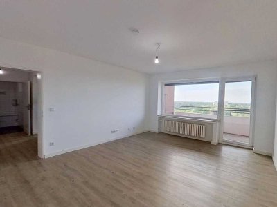 Modernes Wohnen mit Weitblick: Helle 2-Zimmer-Wohnung mit Loggia und Wannenbad