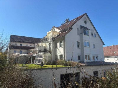 Kleine Kapitalanlage in Sulz a. N. - helle Räume & fest vermietet