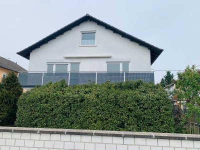 Große 3 Zimmer Wohnung mit Balkon in Pfeddersheim