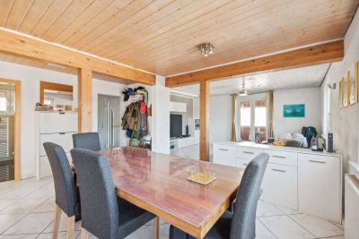 Großzügige, helle Maisonettewohnung mit zwei Balkonen und Garage in zentraler Lage von Großaspach