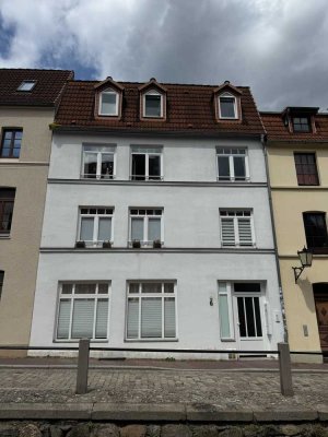 Moderne 3 Zimmer Wohnung am Altstadtrand