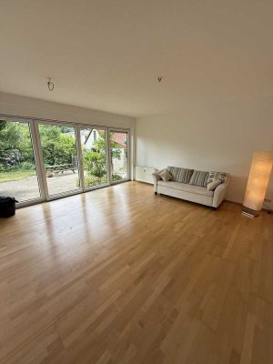 2-Zimmer-Wohnung (56 qm) mit großer Terrasse in Hamburg-Niendorf
