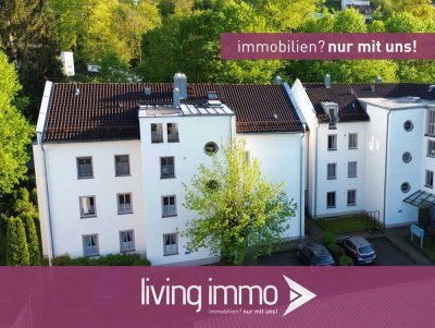 Passauer Innstadt: Helle 3-Zimmer-Whg. mit Wintergarten, Balkon & Blick ins Grüne & Außenstellplatz