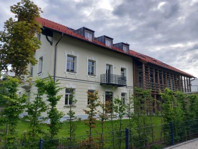 living smart - Wunderschöne 3-Zimmer-Wohnung in denkmalgeschütztem Altbau