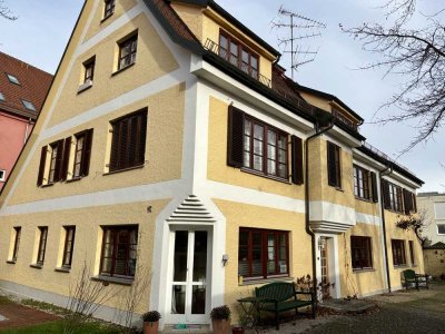 Bezaubernde 1-Zimmerwohnung mit Wohnküche im Herzen von Dachau  - Bitte keine telefonischen Anfragen