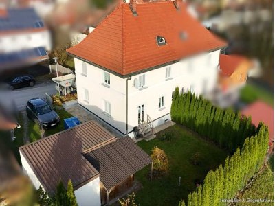 Doppelhaushälfte in sonniger und zentraler Lage in Hengersberg zu vermieten - neu renoviert- top!