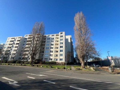 Provisionsfrei! Vermietete Zweizimmerwohnung mit Stellplatz in Porz!