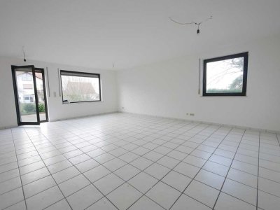 Großzügige 4-Zimmer-Souterrainwohnung mit Terrasse, zwei Bädern und Gartennutzung in ruhiger Lage