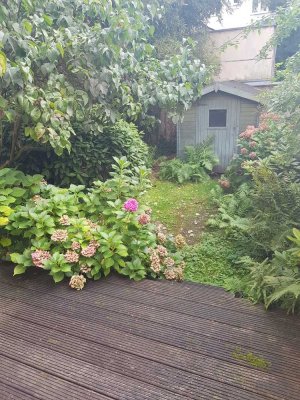 Lindenthal 3-Zimmer-Wohnung mit Garten