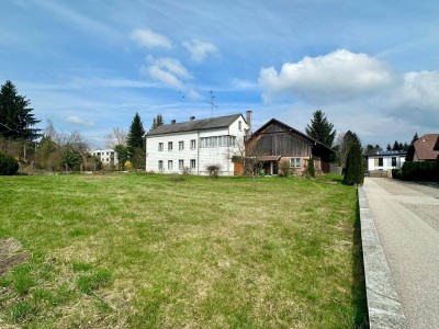 Großes Grundstück mit Bestandsgebäude &amp; Scheune - vielfältige Nutzungen - AUCH Bauträger &amp; GST Teilung