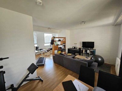 60m² 2-Zimmer-Flur-Küche-Bad-Wohnung in Südstadt/Mitte Hannover - Inkl. Einbauküche.