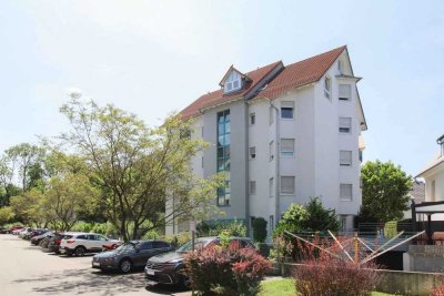 Wohnen mit Weitblick: Gepflegte 2-Zimmer-Eigentumswohnung in zentraler Lage von Ditzingen