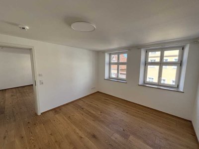 Sanierte 2-Zimmer-Wohnung zum sofortigen Bezug