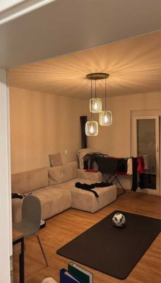Moderne, voll möblierte 58m2 Wohnung mit Balkon in Freiburg