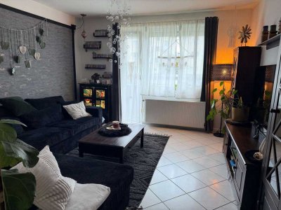 3-Zimmer-Wohnung mit Balkon u. 64 m² Wfl.