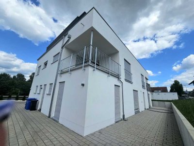 Top Kapitalanlage! Neuw.   2.5 Zi. -Wohnung mit herrlichem Terrassenbalkon und EBK!